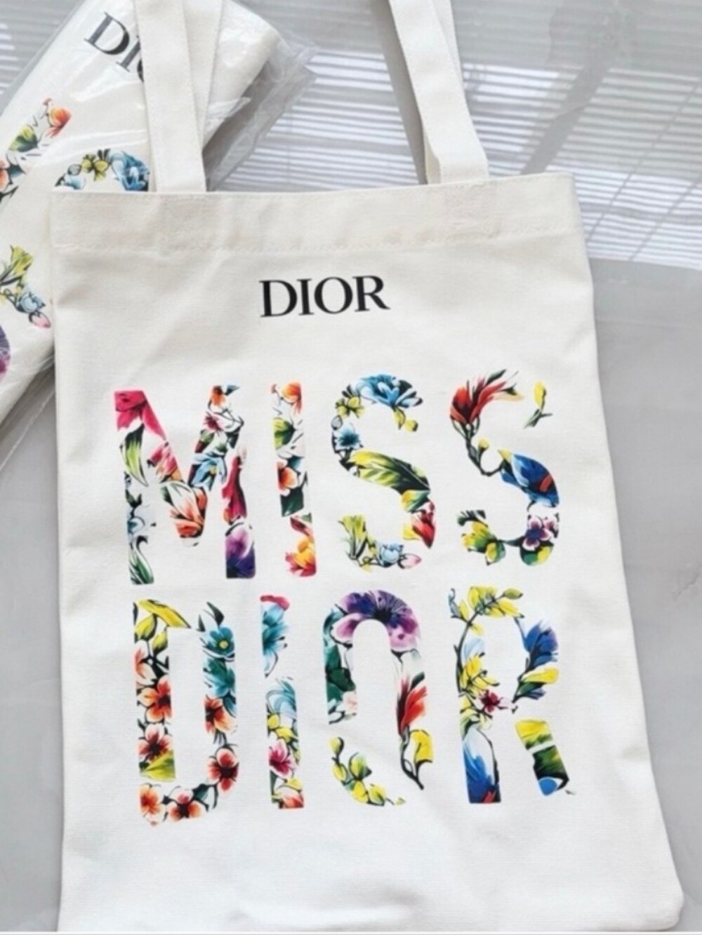 Miss Dior GWP Floral Canvas Tote 🌼💠 - Picture 2 of 4